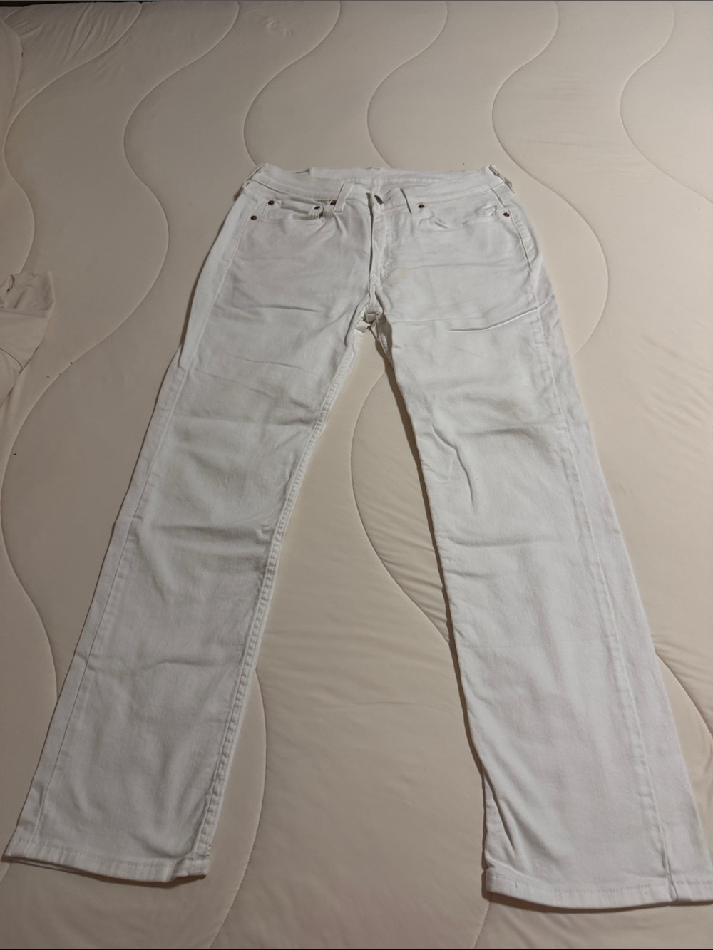 Men's Slim Straight White Jeans - Clean Everyday Style